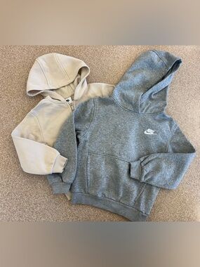 Bundle of 2 Nike Kids Grey & Cream Pullover Hoodies with Logo